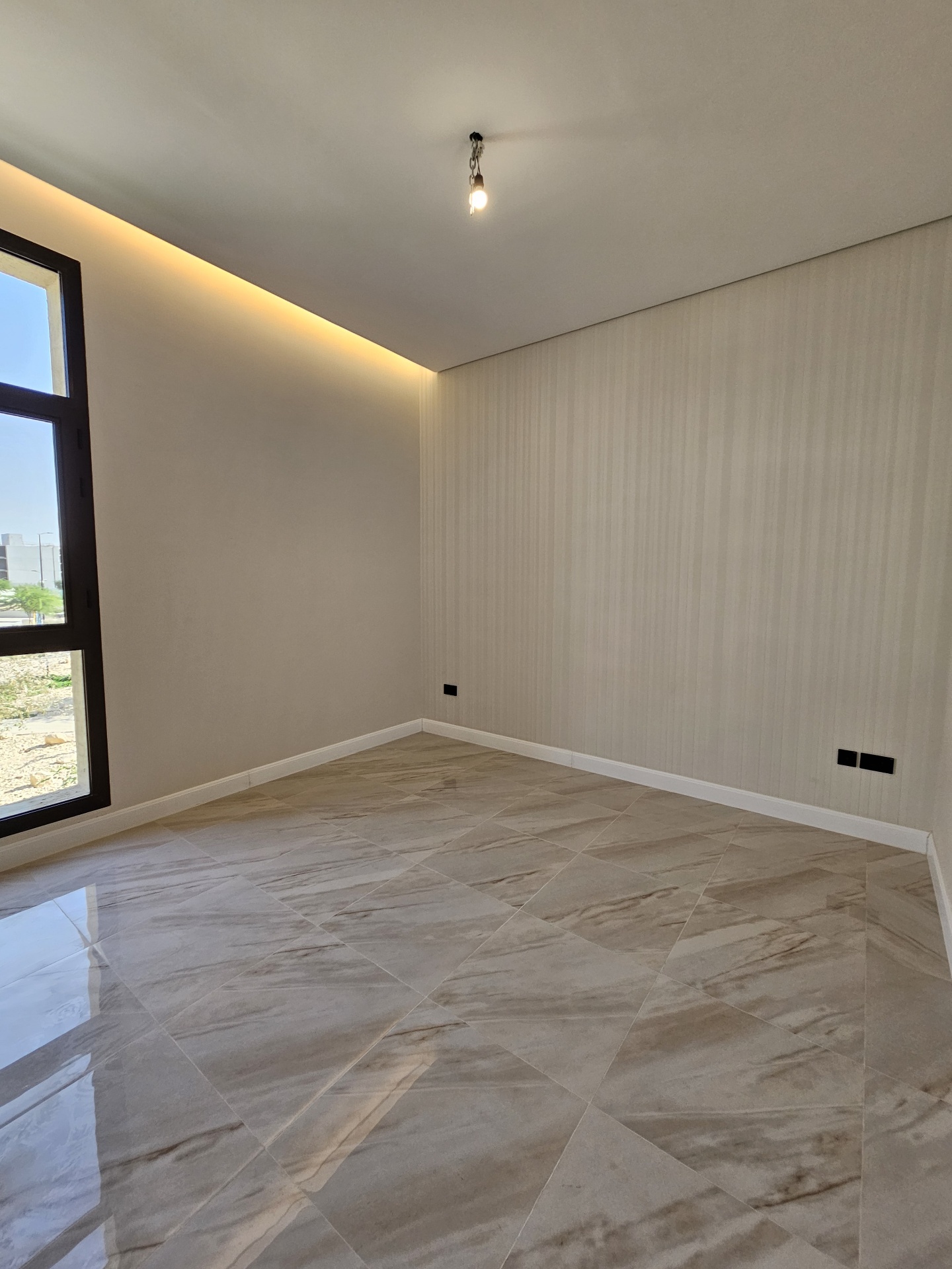 4BR Etoile by Elie Saab — Corner Villa for Rent, Sedra thumbnail 13