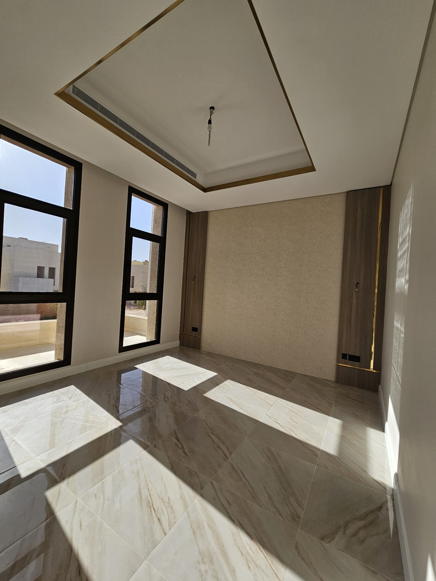 4BR Etoile by Elie Saab — Corner Villa for Rent, Sedra thumbnail 18