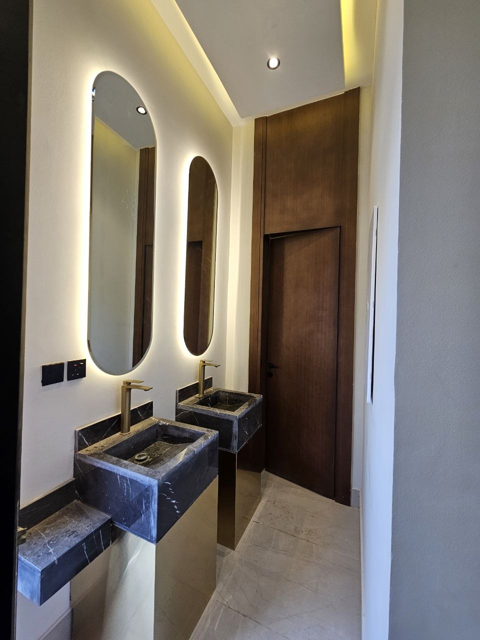 New Townhouse for Sale in Al Khaleej — 3 Bedrooms, 253 sqm thumbnail 11